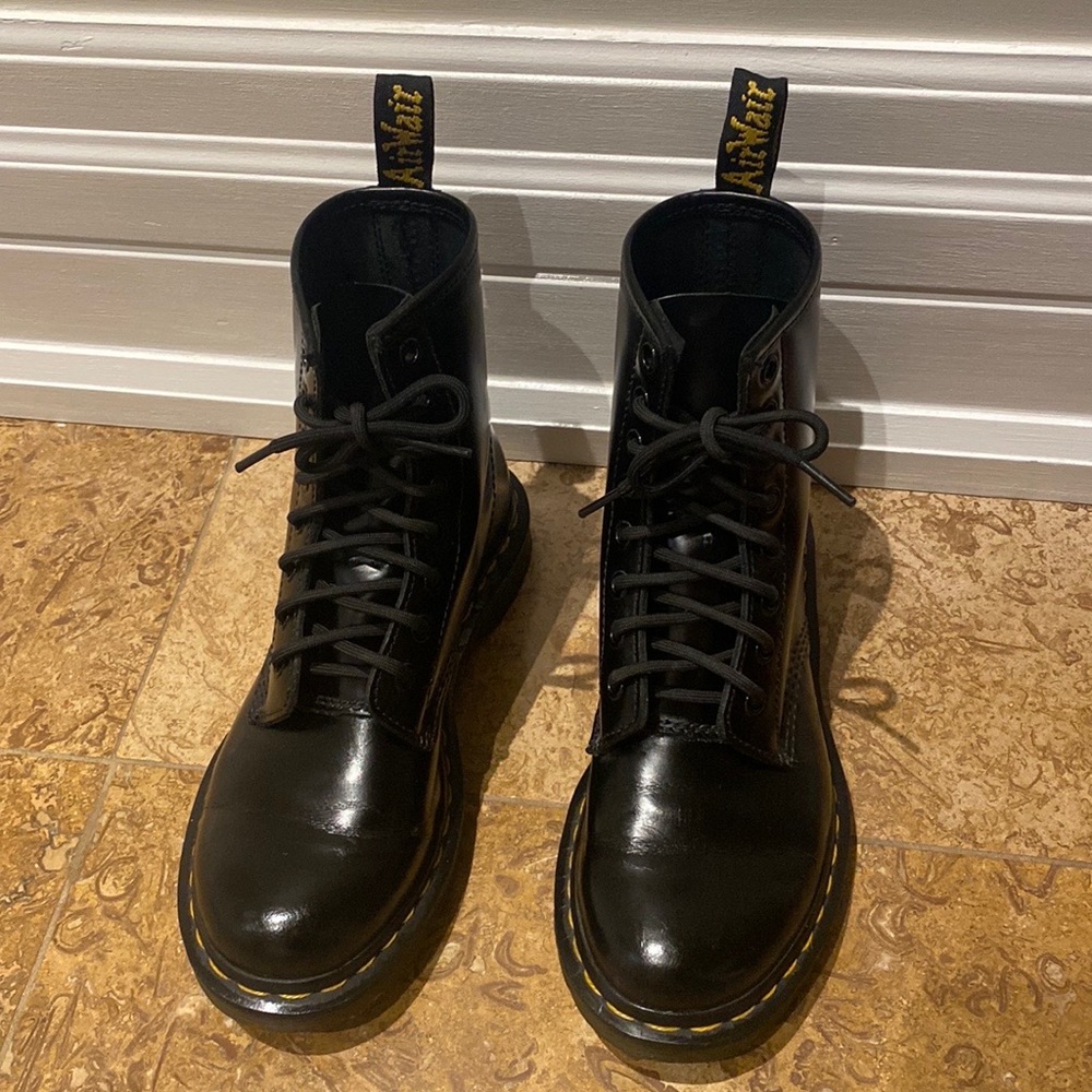 Doc Marten Leather Boots. Very new (bought last season). Good for winter